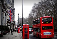 The Pitfalls Of Traveling Around UK On Public Transport