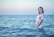 Packing a Maternity Swimsuit for Your Summer Holiday