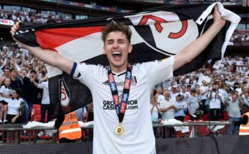 Tom Cairney Signs Five Year Deal With Fulham Club Tom Cairney