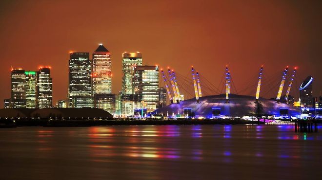 Canary Wharf Winter Lights