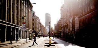 Choosing the Right Coworking Space in London with Servcorp Coworking Space