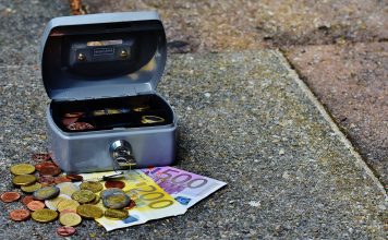 Getting A Loan With Bad Credit And No Guarantor in UK? Here’s How Bad Credit