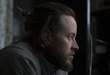 Benefits Of Beard Straightener And Features To Look For Beard Straightener