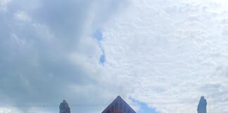 Longest Railway Station Name In The Wales Llanfairpwllgwyngyllgogerychwyrndrobwllllantysiliogogogoch Station