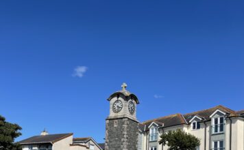 Rhosneigr War Memorial All You Should Know About Rhosneigr War Memorial