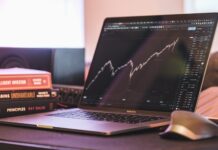 7 Most Promising UK-Based Stocks to Invest in 2023 Stocks to Invest in 2023