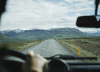 Comparative Analysis of Team Truck Driving vs. Solo Driving at HMD Trucking HMD Trucking