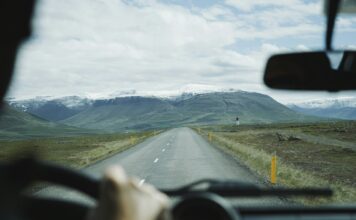 Comparative Analysis of Team Truck Driving vs. Solo Driving at HMD Trucking HMD Trucking