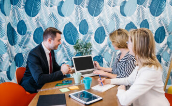 How to Choose the Right Payroll Agency for Your Business Payroll Agency for Your Business