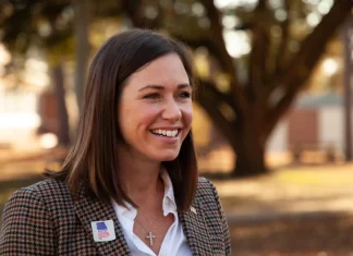 Net Worth of Katie Britt: Political Leader’s Income Sources Katie Britt
