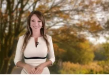 Elizabeth Rizzini: A Well-Known Voice in Weather Reports Elizabeth Rizzini