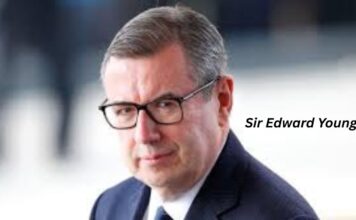 A powerful courtier named Sir Edward Young changed the monarchy and the House of Lords. Sir Edward Young