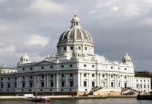 Sir Christopher Wren’s Twin-Domed Masterpiece: The Old Royal Naval College Complete Guide Old Royal Naval College