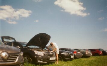 Summer Car Maintenance: A Practical DIY Checklist for UK Drivers Summer Car