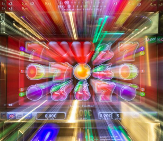 Why Live Casino Games Feel So Different From Standard Online Games Casino Games